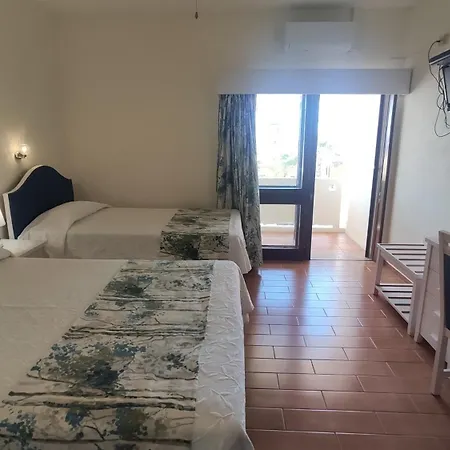 Aeromar Hotel 3*