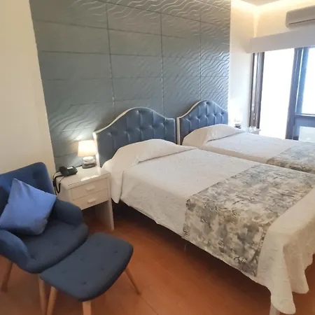 Aeromar Hotel 3*