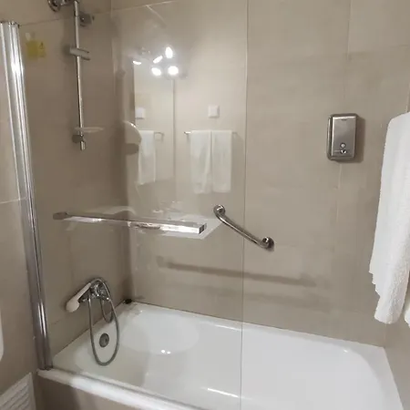 Aeromar Hotel 3*