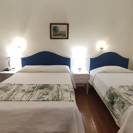 Hotell Aeromar 3*