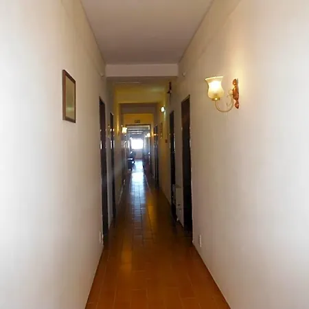 Aeromar Hotel 3*